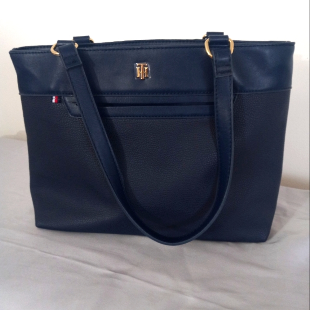 Tommy Hilfiger navy blue tote.